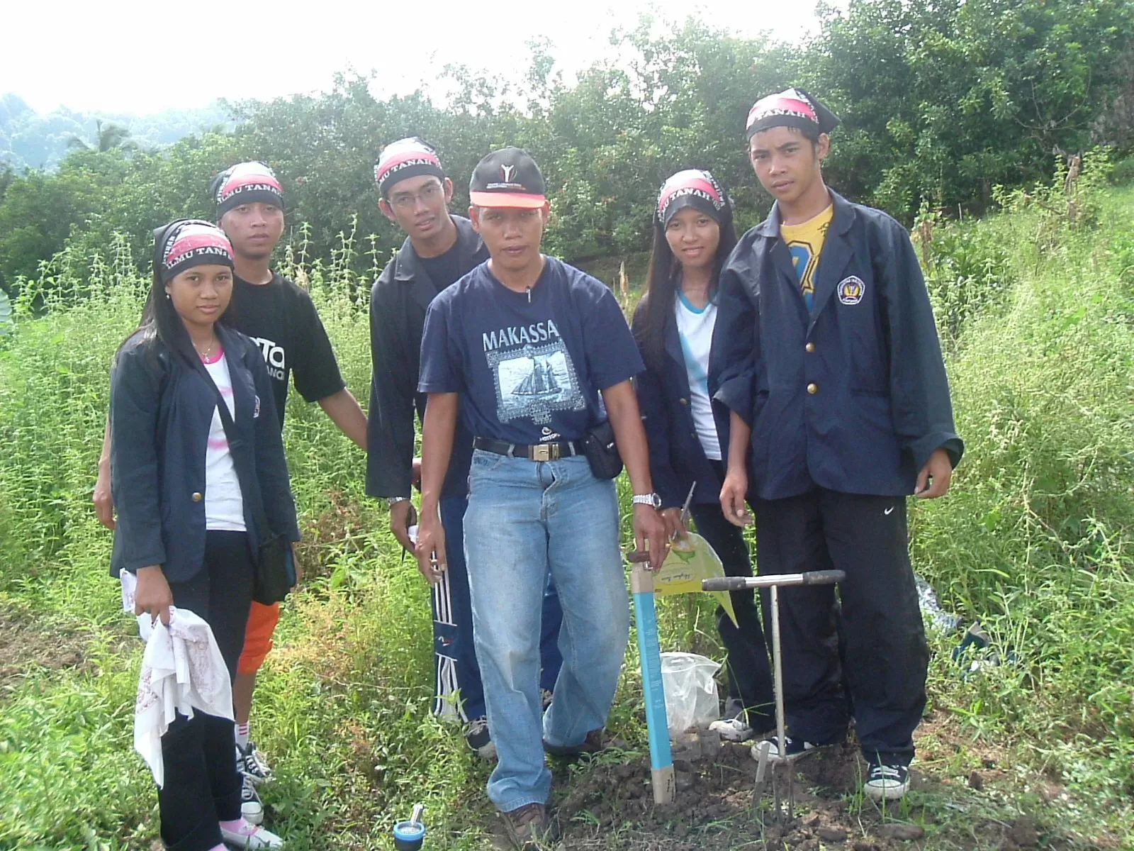 Foto Pak-Jun Lapangan